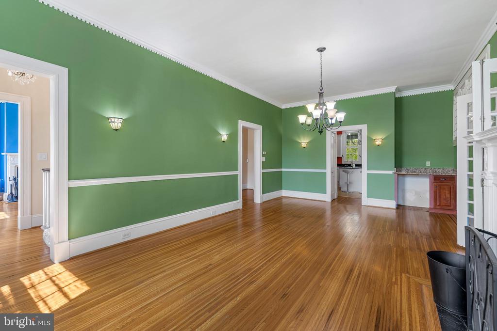 527 NOTTINGHAM ROAD