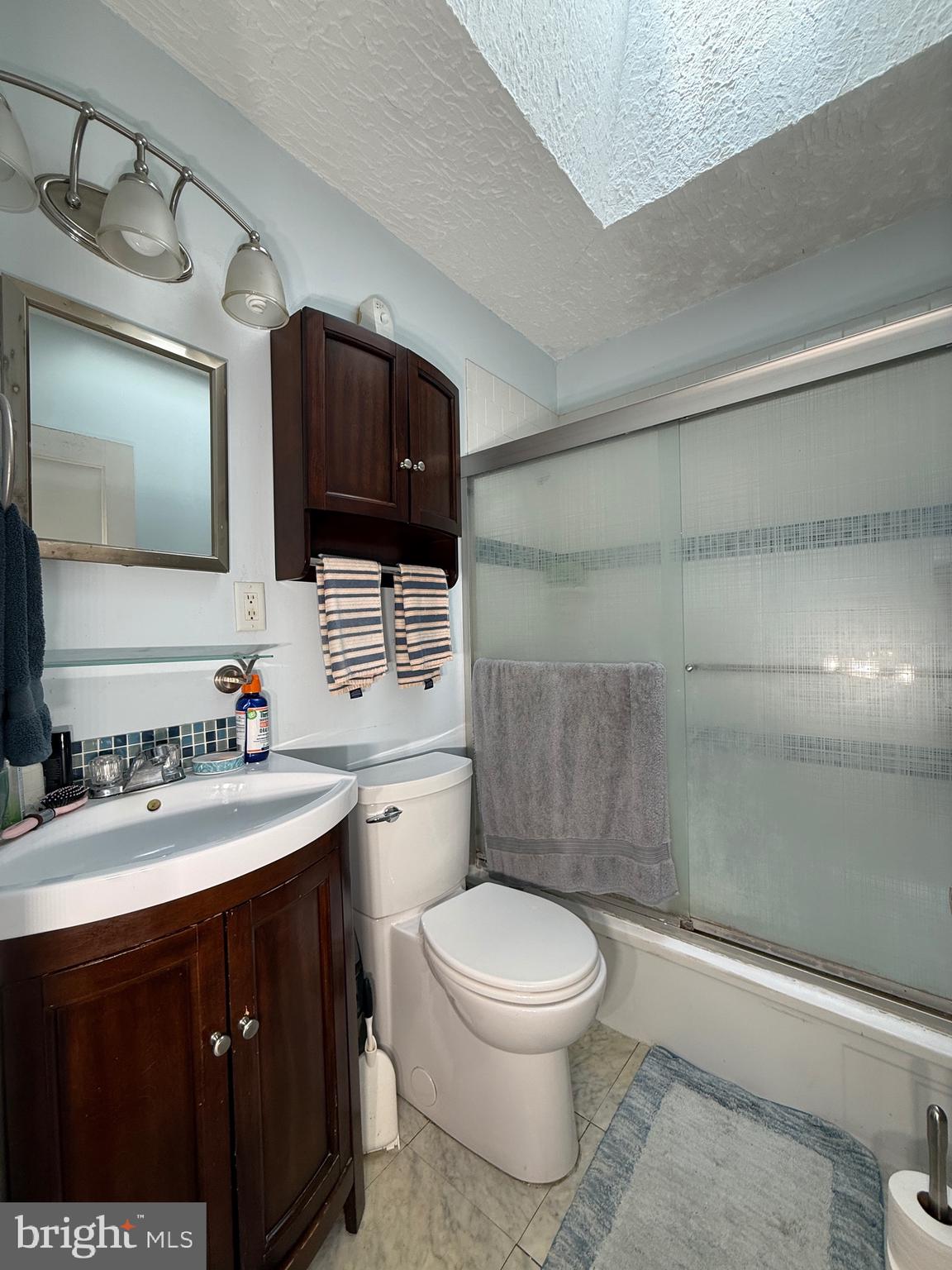 1338 W. 37th Street E W.37TH STREET