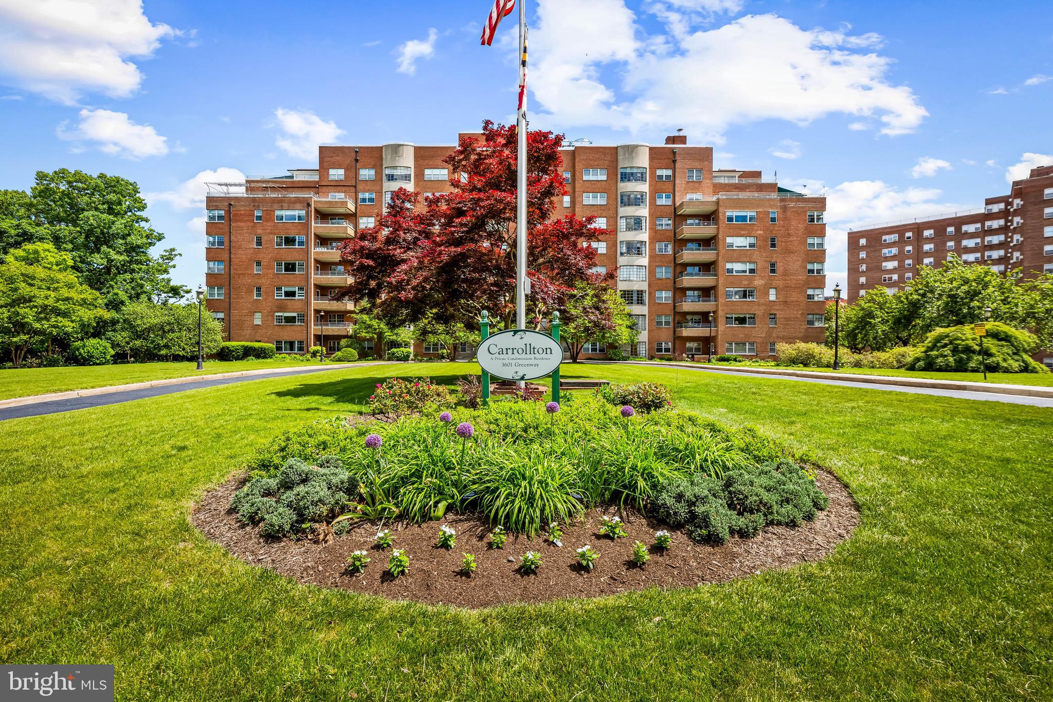 3601 GREENWAY 705