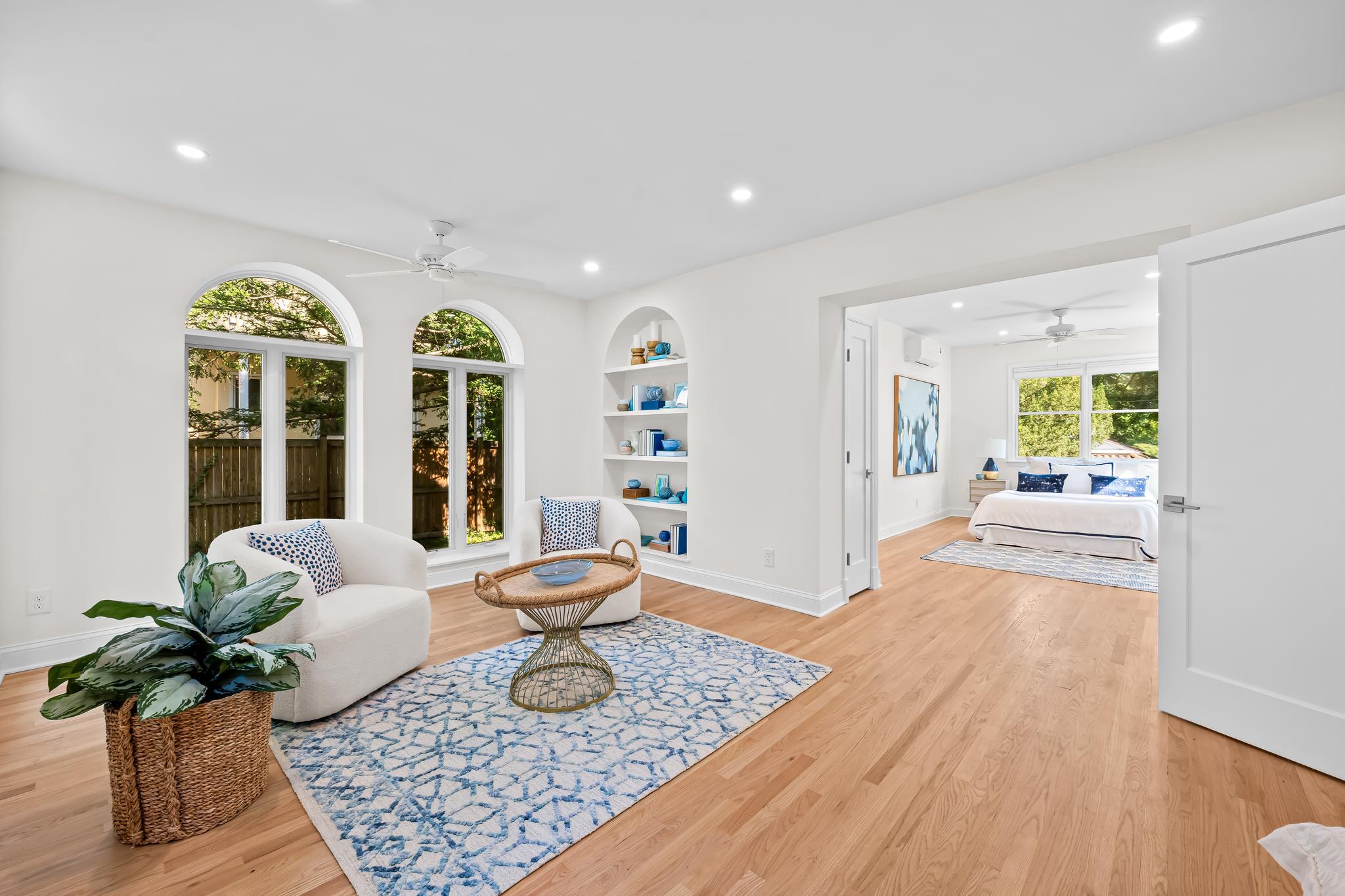 2403 KEN OAK ROAD
