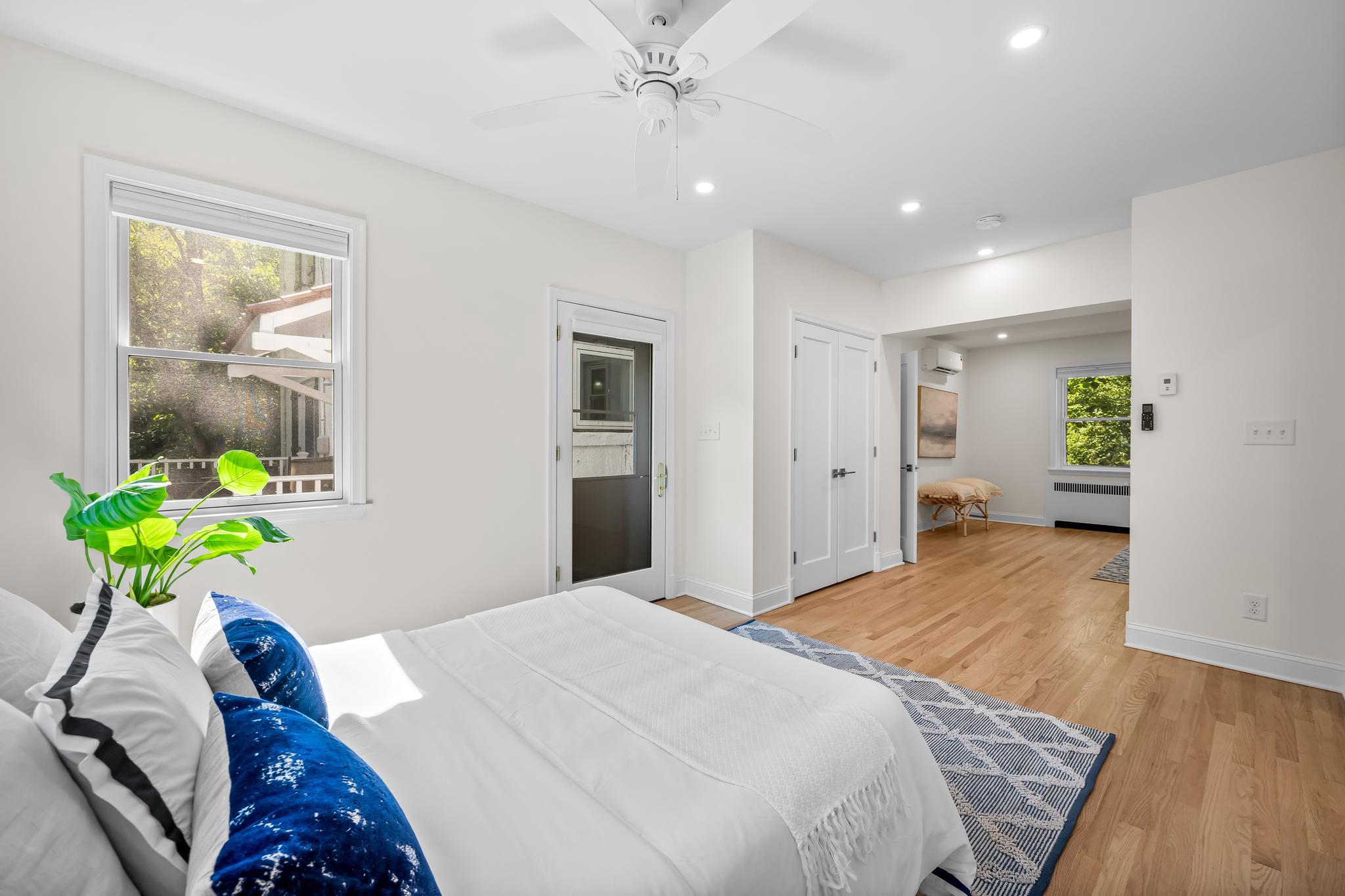 2403 KEN OAK ROAD