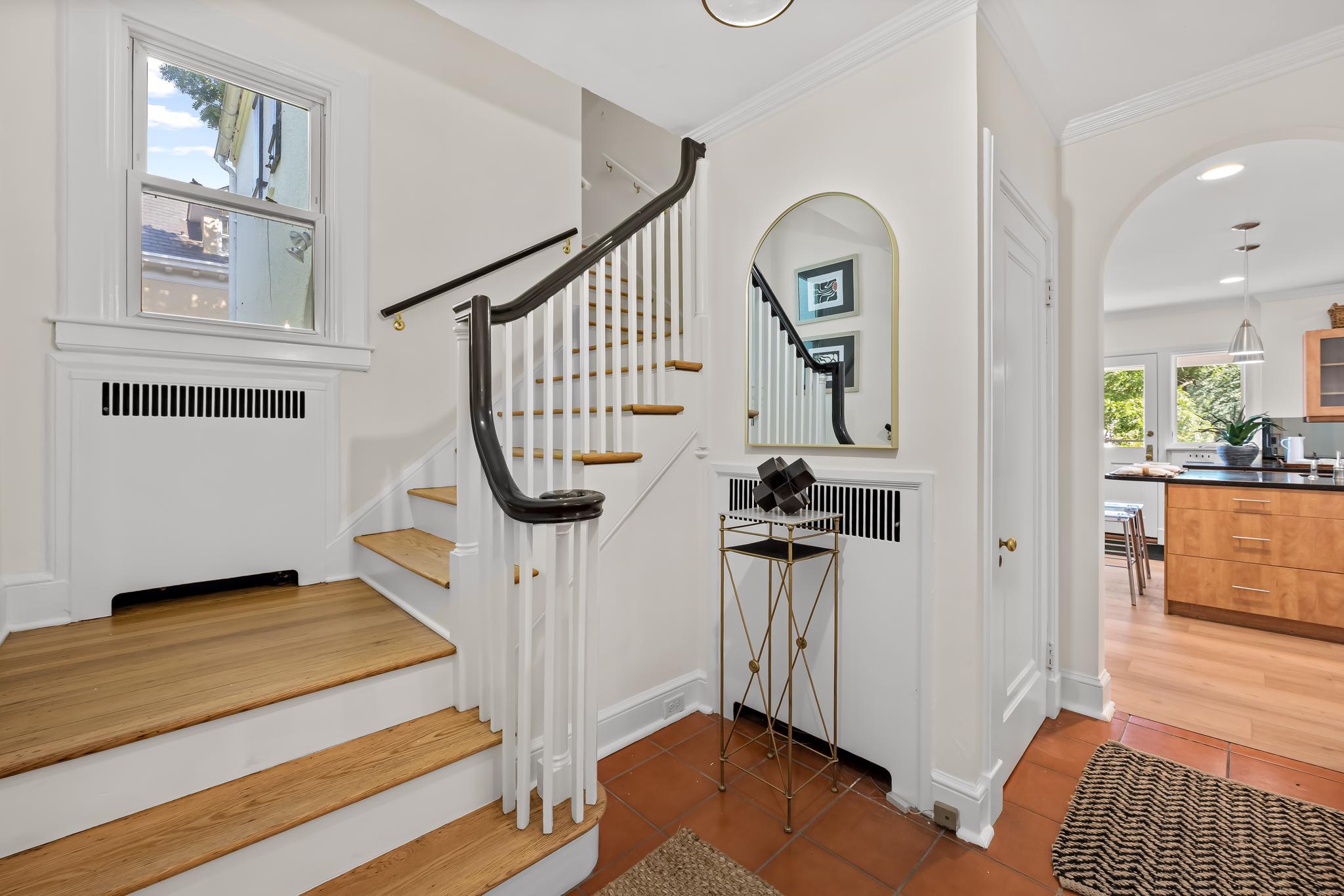2403 KEN OAK ROAD