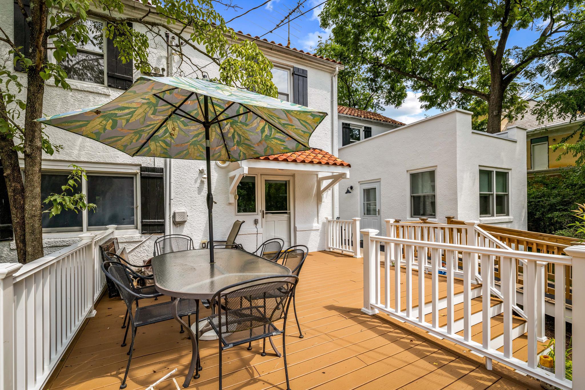 2403 KEN OAK ROAD