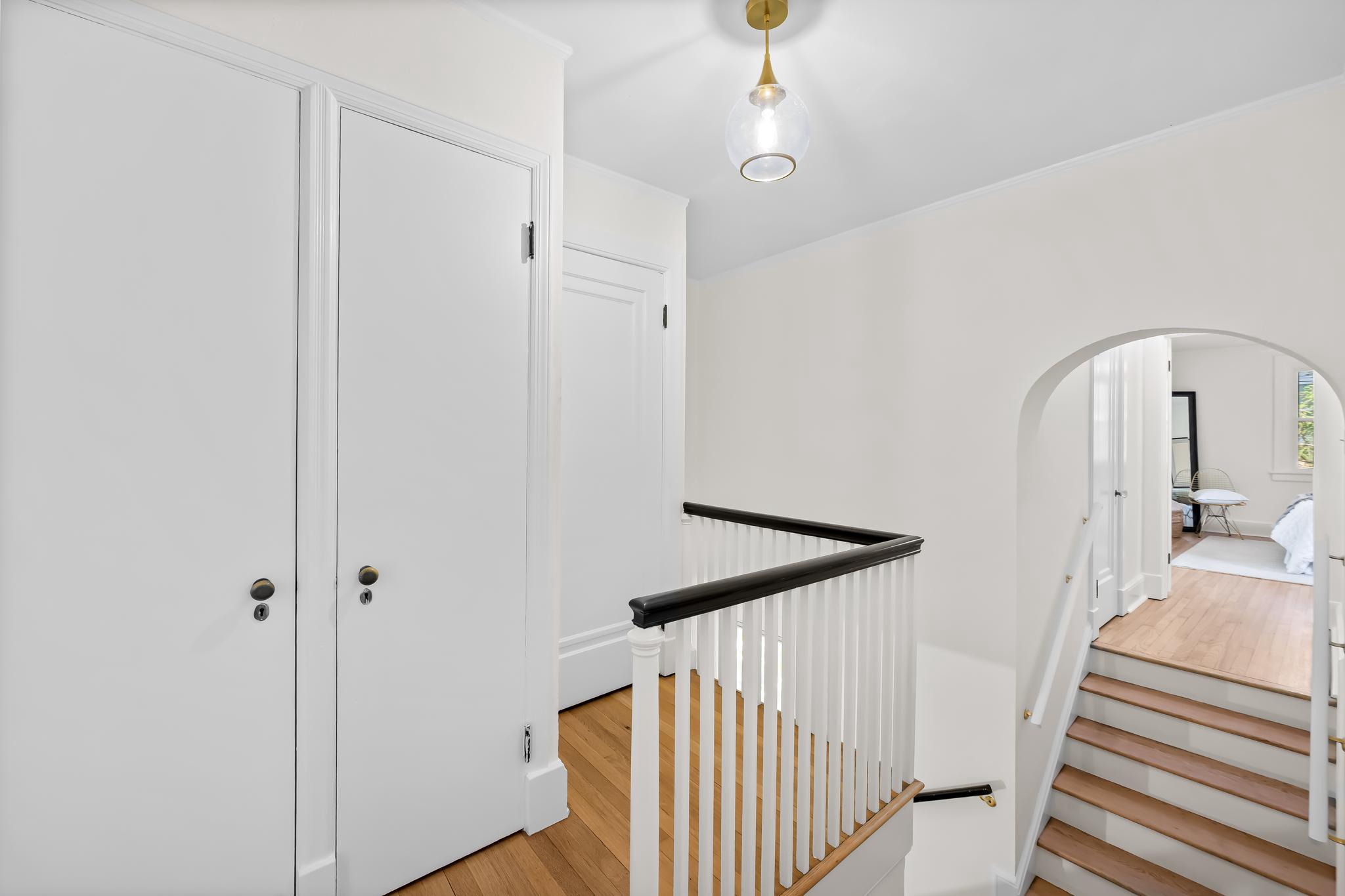 2403 KEN OAK ROAD