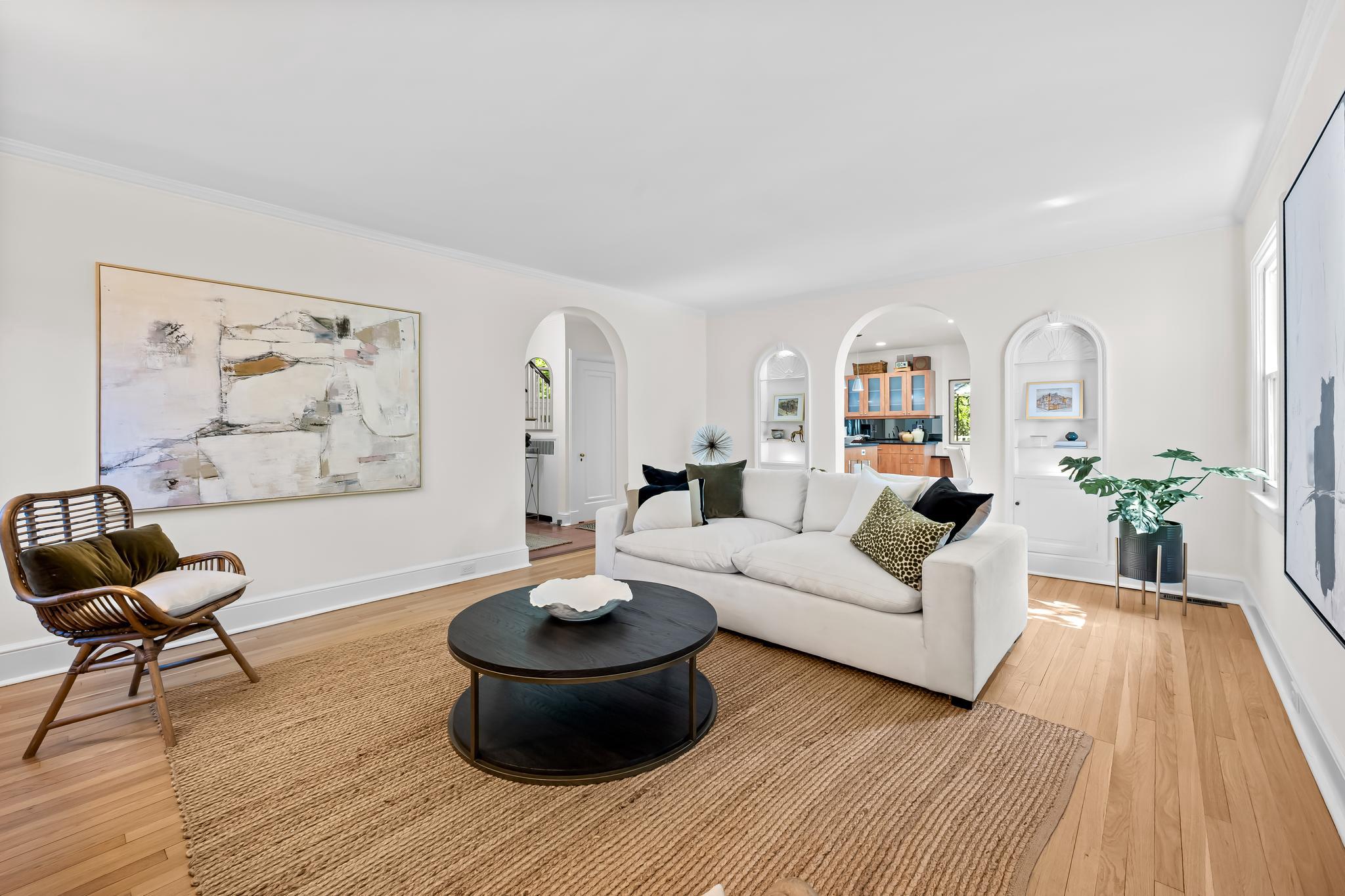2403 KEN OAK ROAD