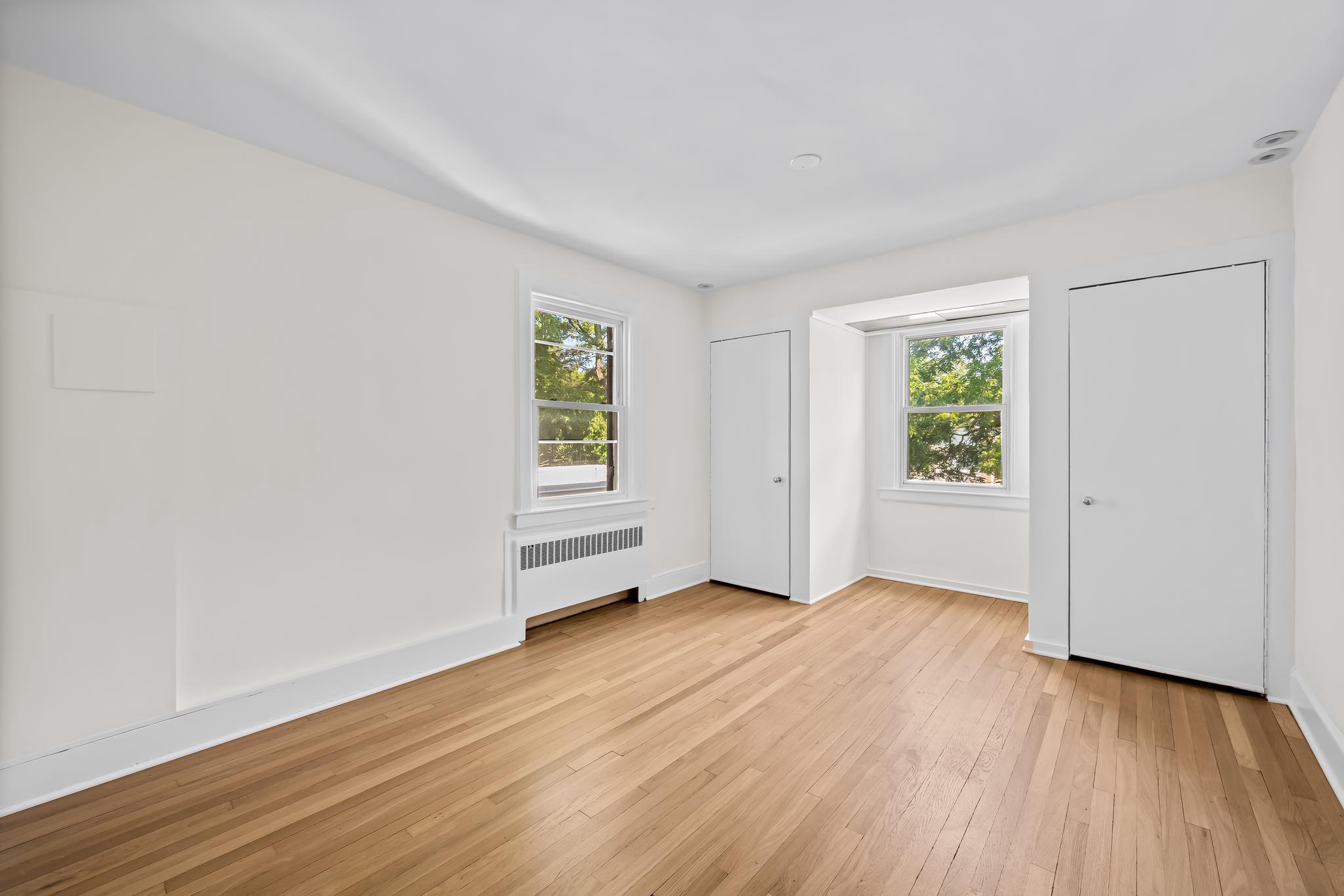 2403 KEN OAK ROAD