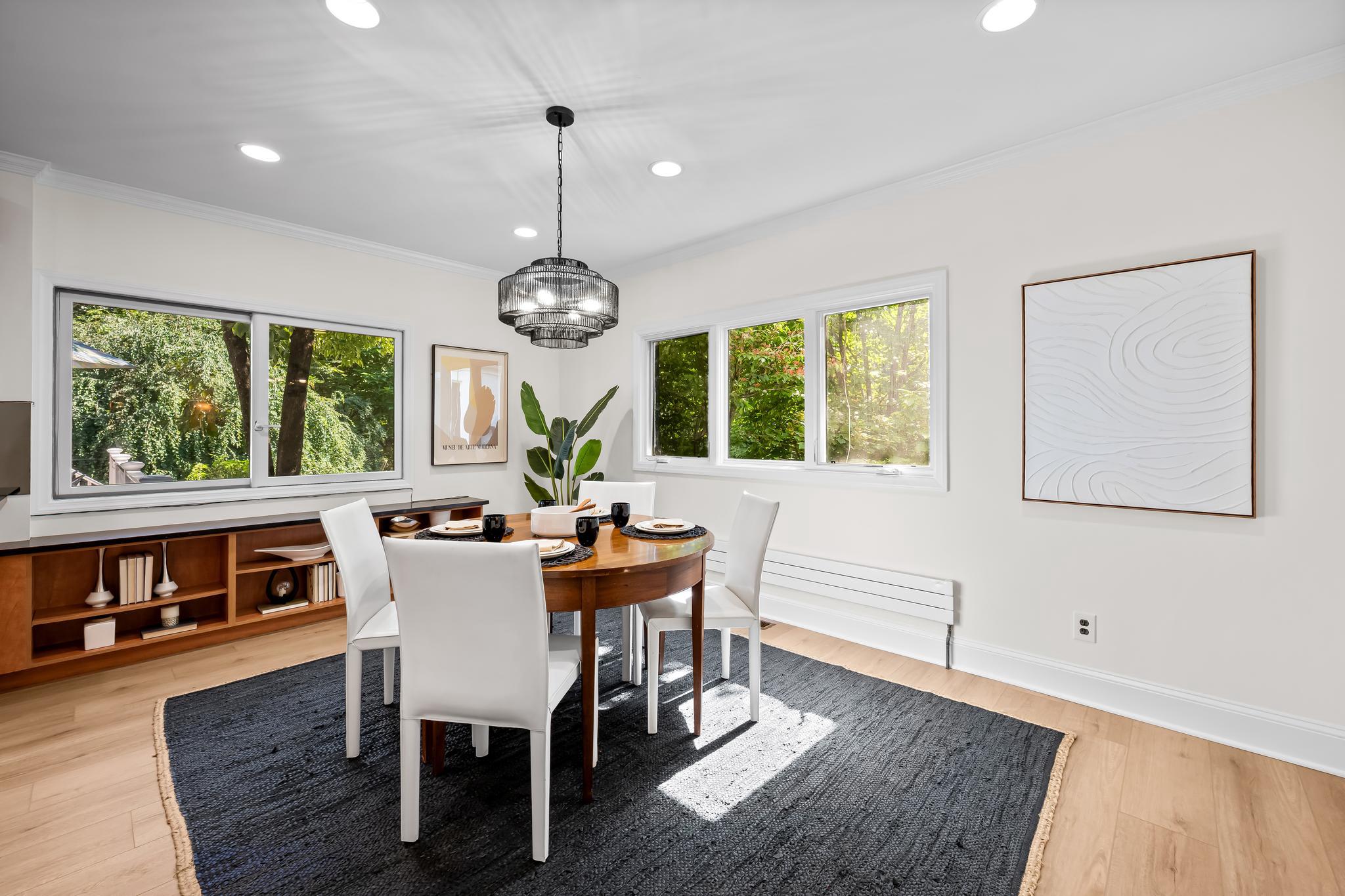 2403 KEN OAK ROAD