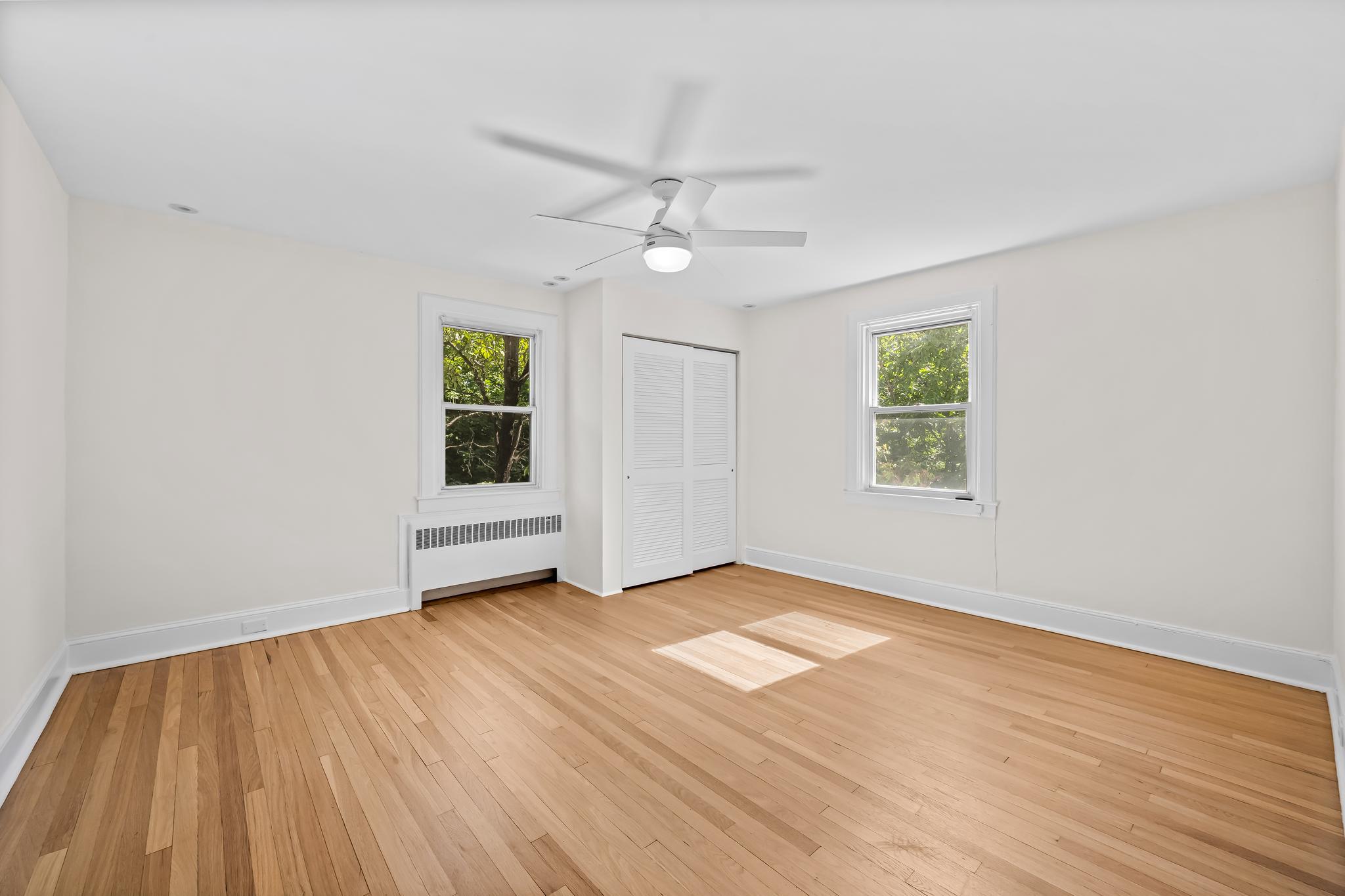 2403 KEN OAK ROAD