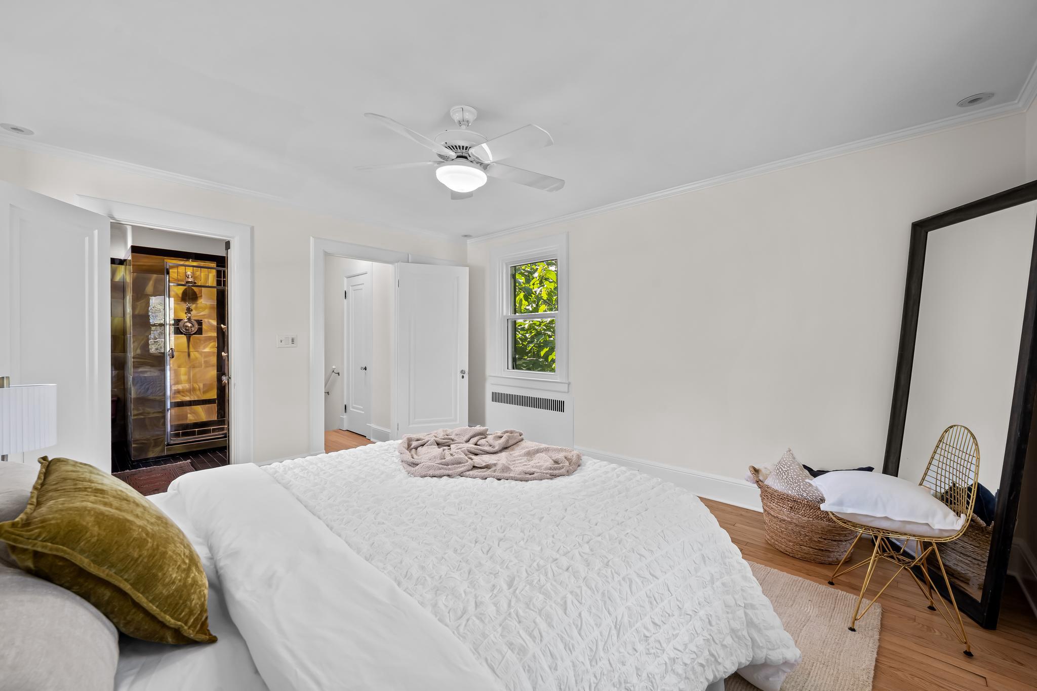 2403 KEN OAK ROAD