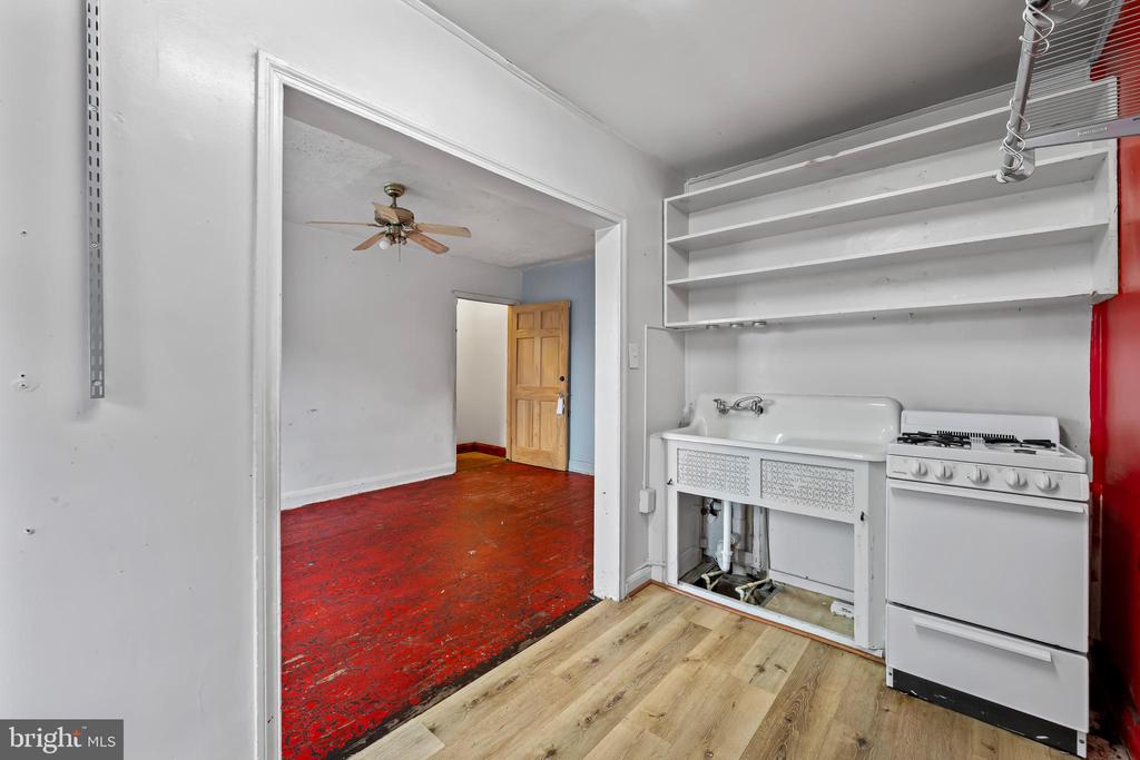 4140 6TH STREET