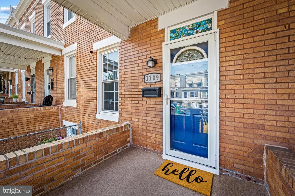 1109 W 40TH STREET