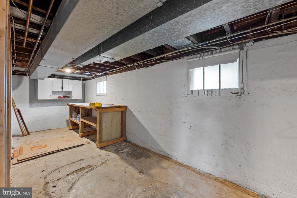 3123 ORLANDO AVENUE