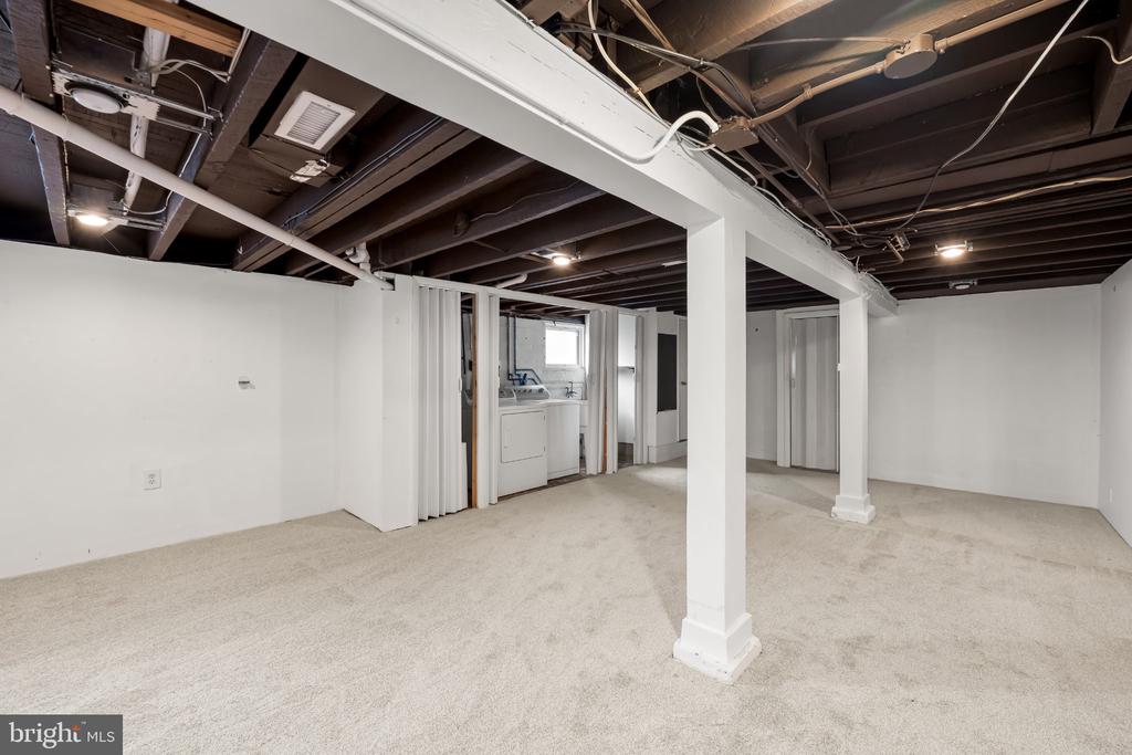3123 ORLANDO AVENUE