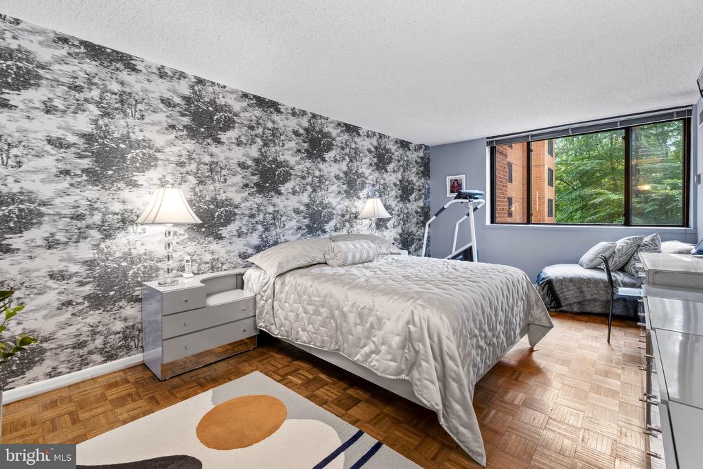 111 HAMLET HILL ROAD Unit: 414