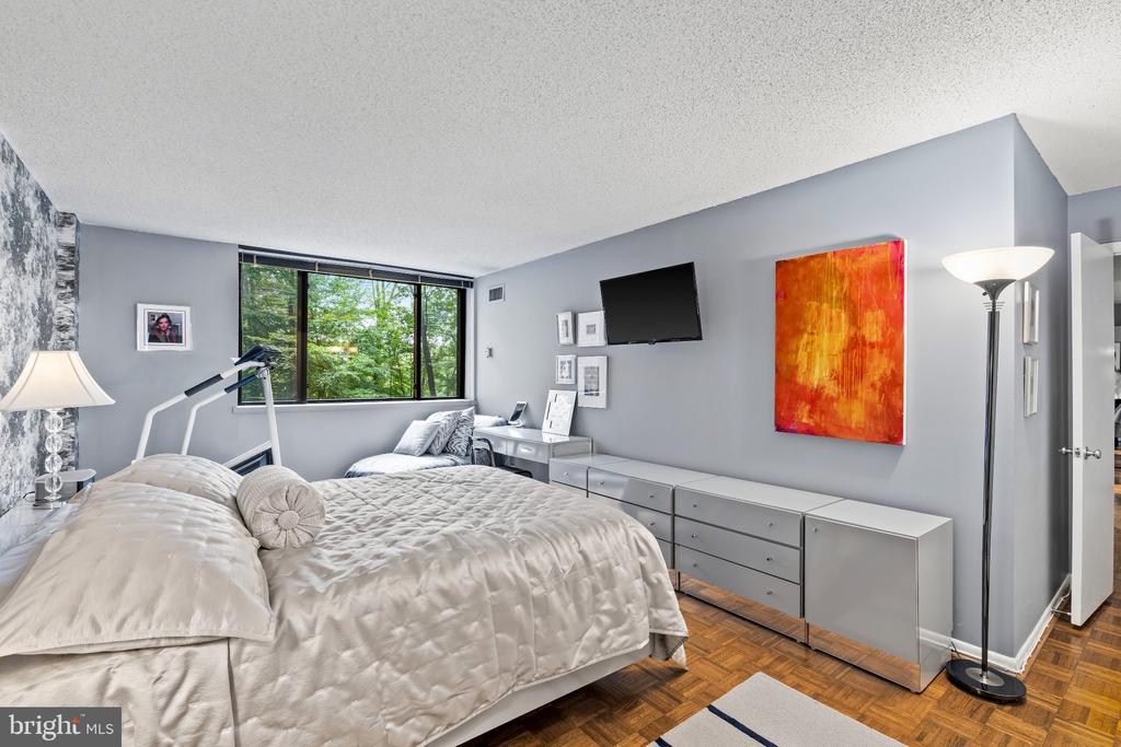 111 HAMLET HILL ROAD Unit: 414