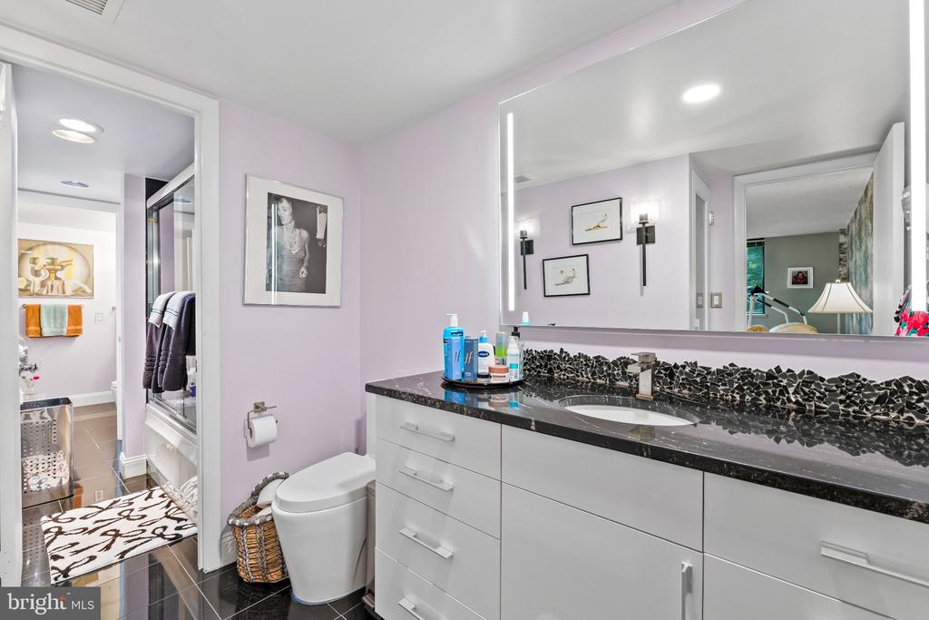 111 HAMLET HILL ROAD Unit: 414