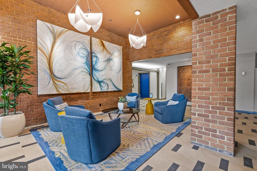 111 HAMLET HILL ROAD Unit: 414