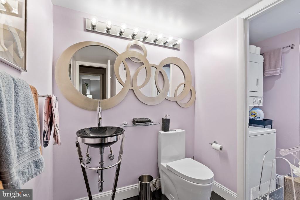 111 HAMLET HILL ROAD Unit: 414