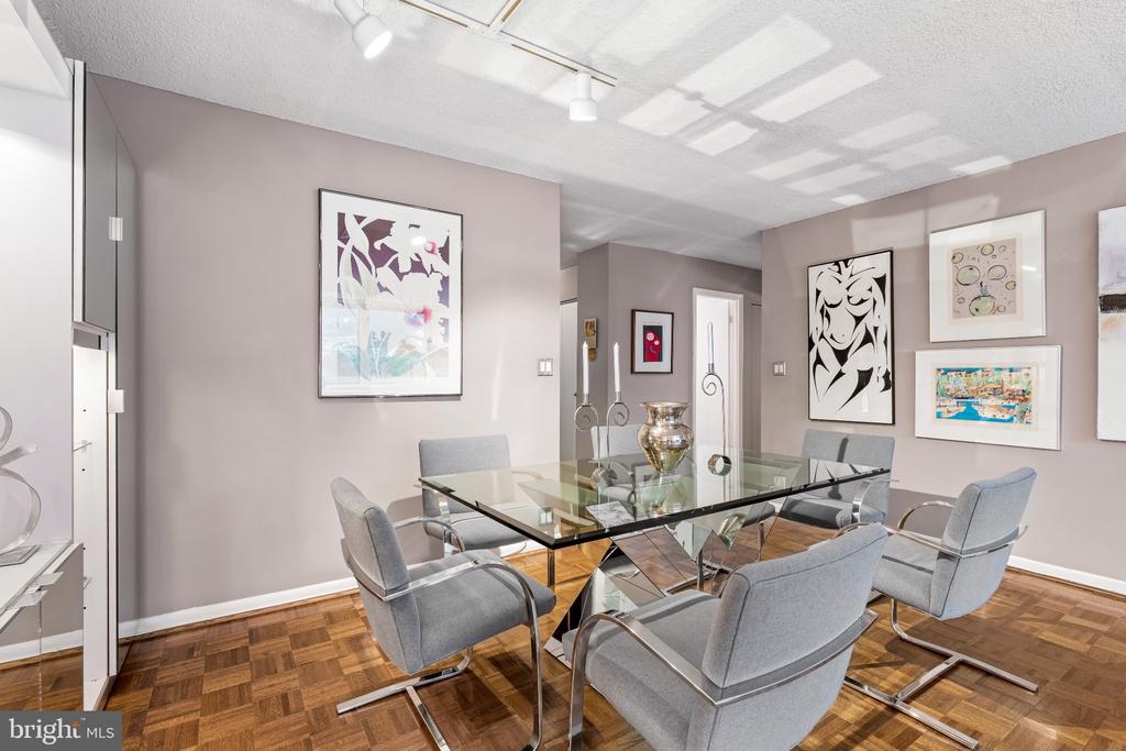 111 HAMLET HILL ROAD Unit: 414