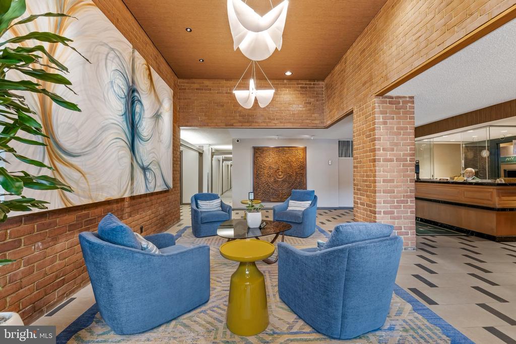 111 HAMLET HILL ROAD Unit: 414