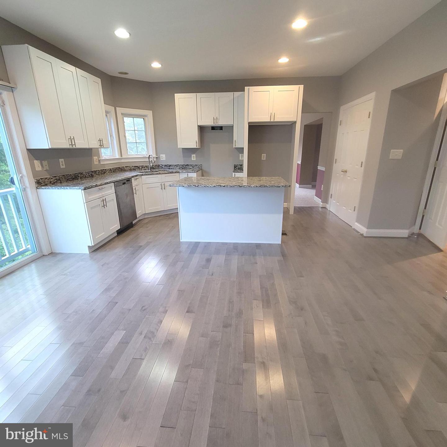 219 EARHART COURT