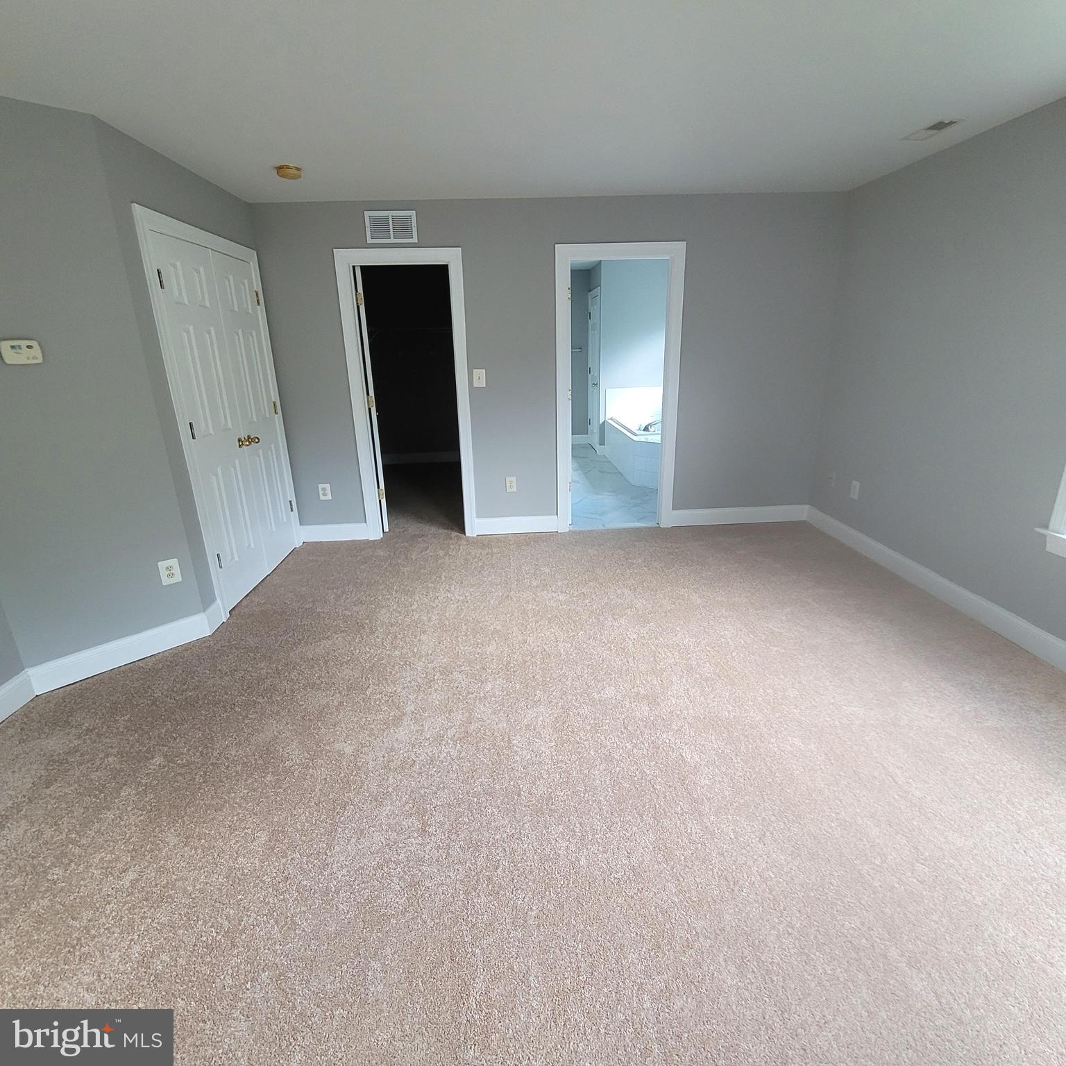 219 EARHART COURT
