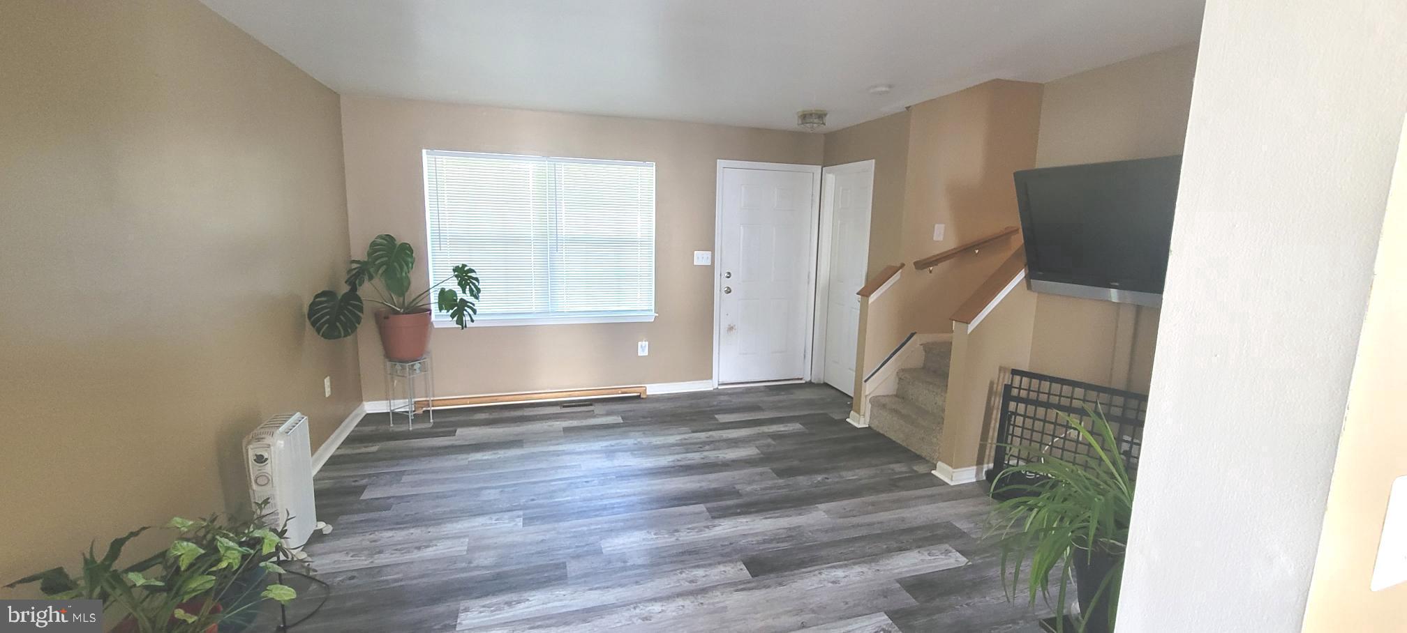 4108 Spider Lily WAY