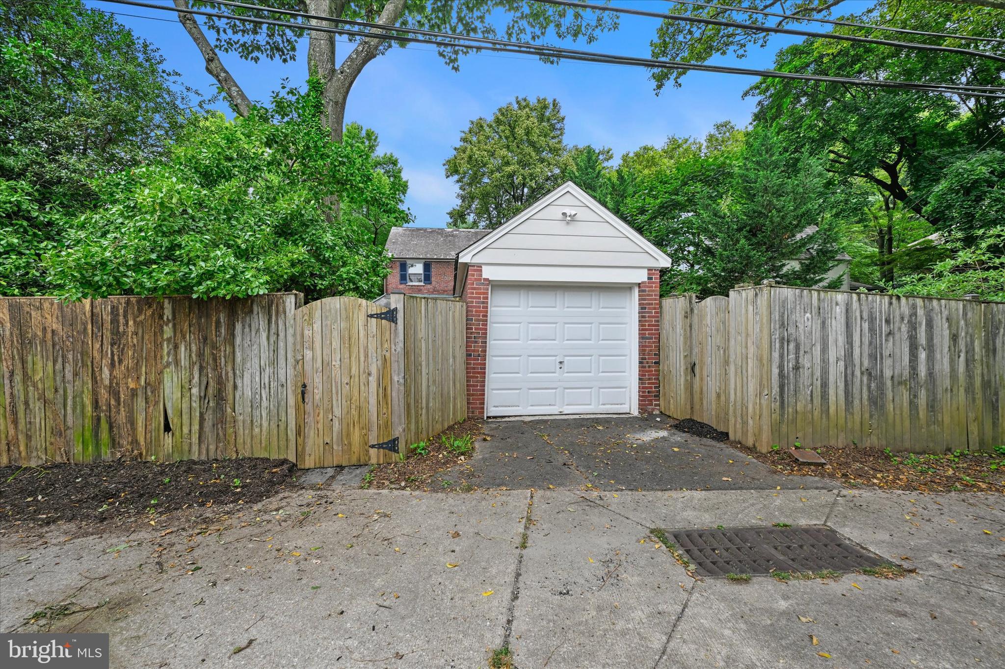612 HATHERLEIGH ROAD