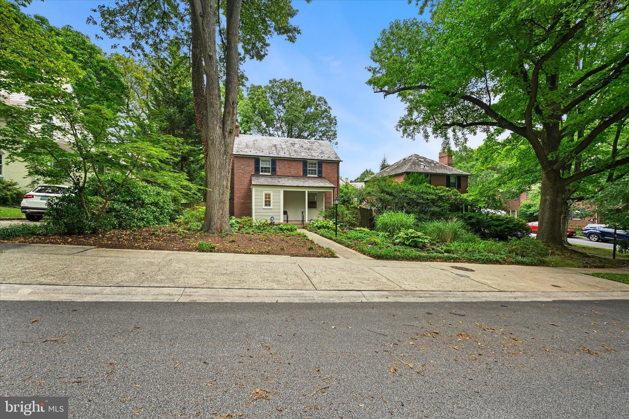 612 HATHERLEIGH ROAD