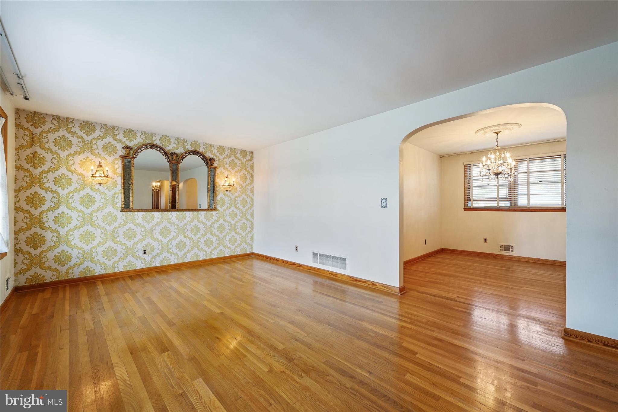 8811 Alnwick ROAD