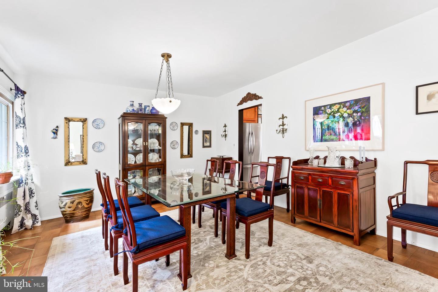 6003 Lakehurst DRIVE Unit: 4