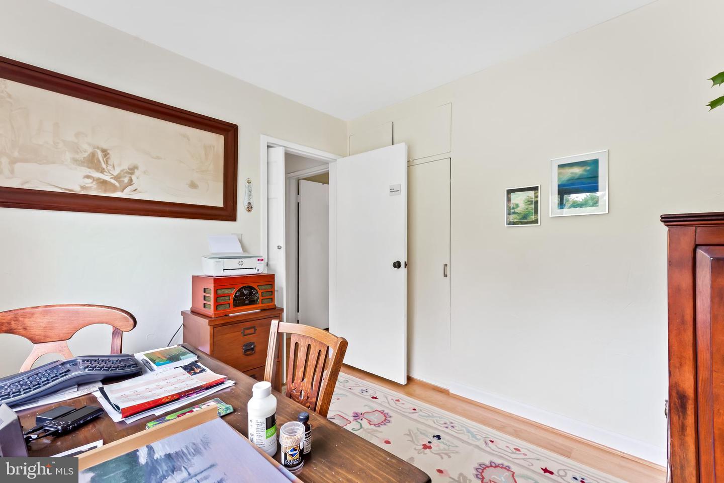 6003 Lakehurst DRIVE Unit: 4