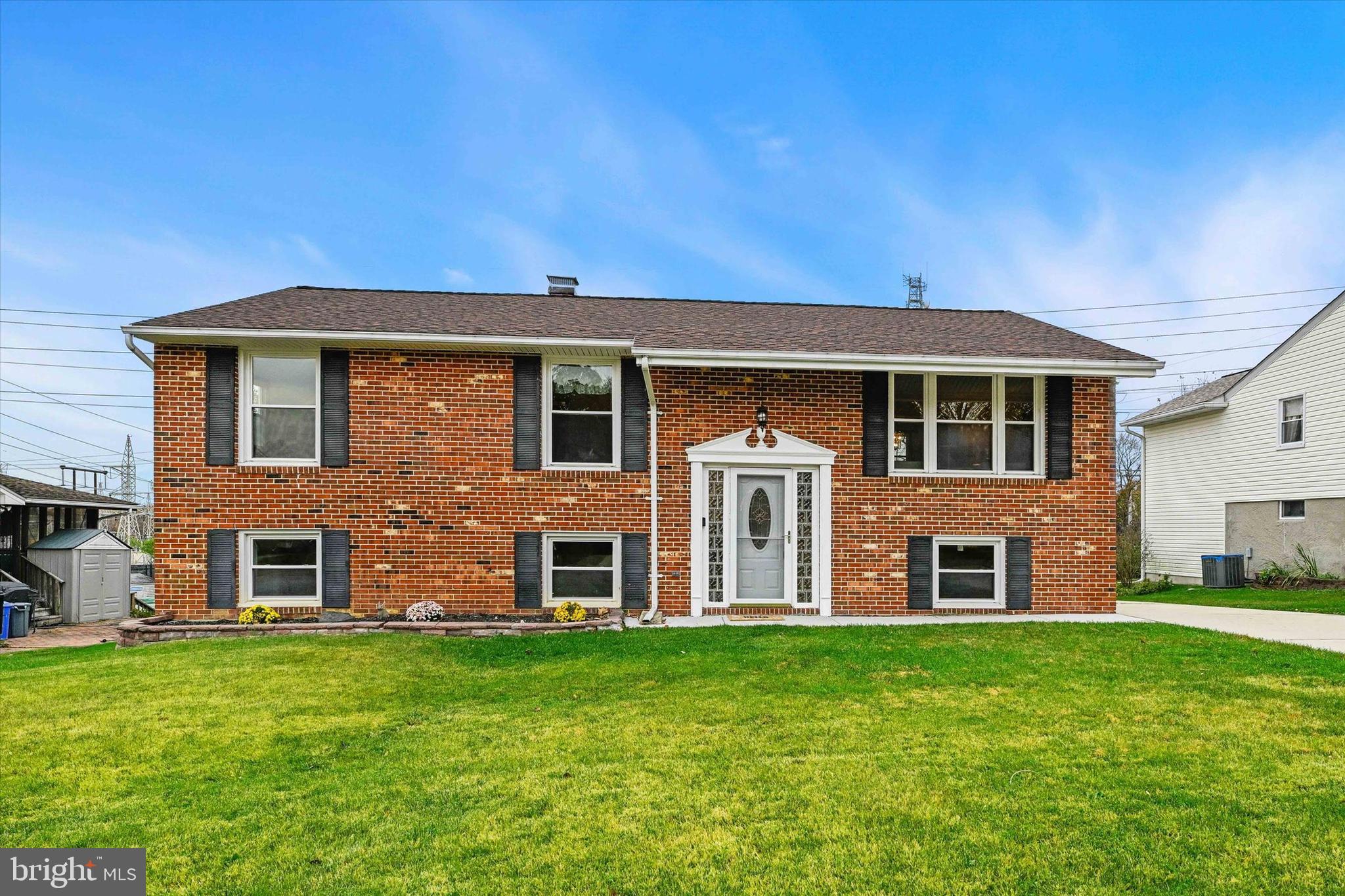 10126 Fontaine DRIVE