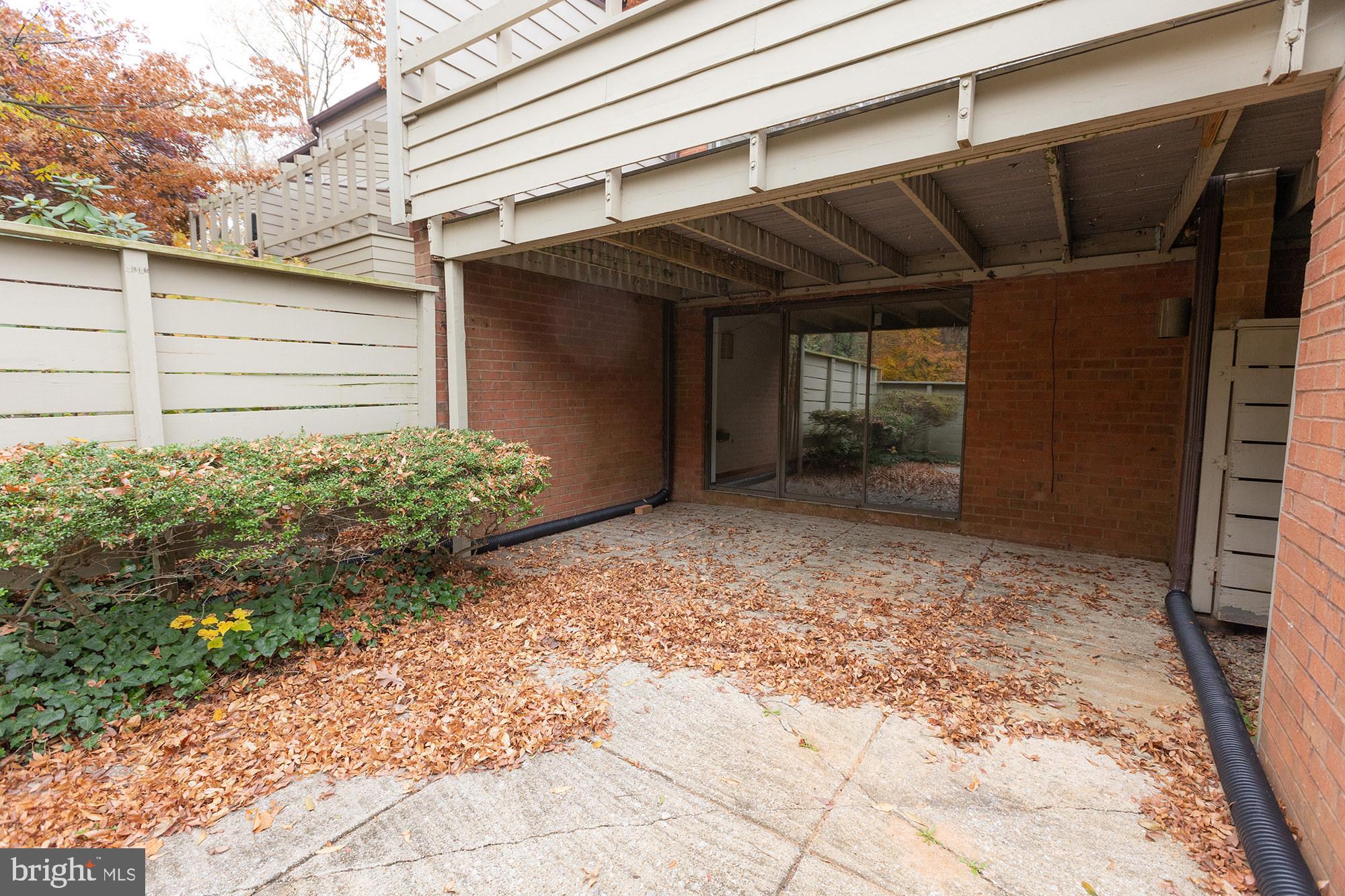 231 Deer Fox LANE