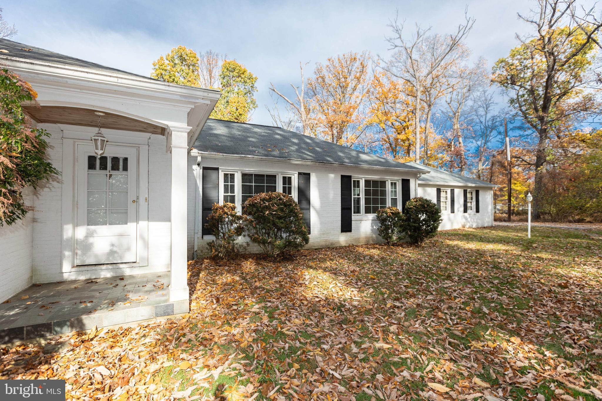 3204 Caves ROAD