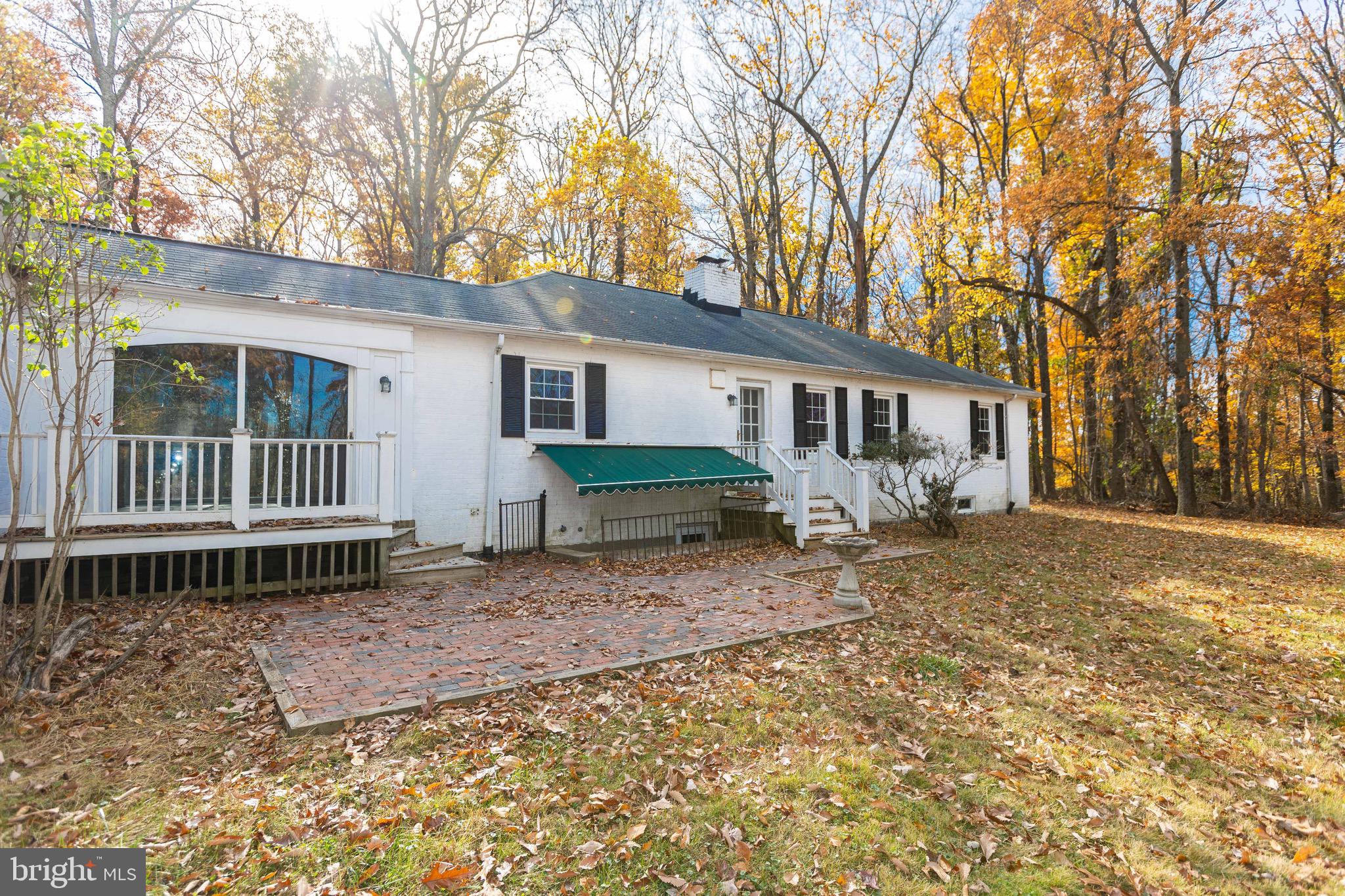 3204 Caves ROAD