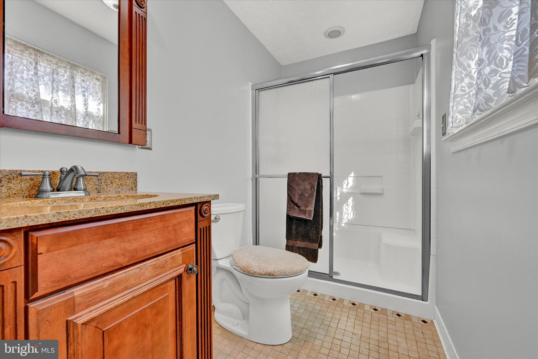 9546 Gunhill CIRCLE