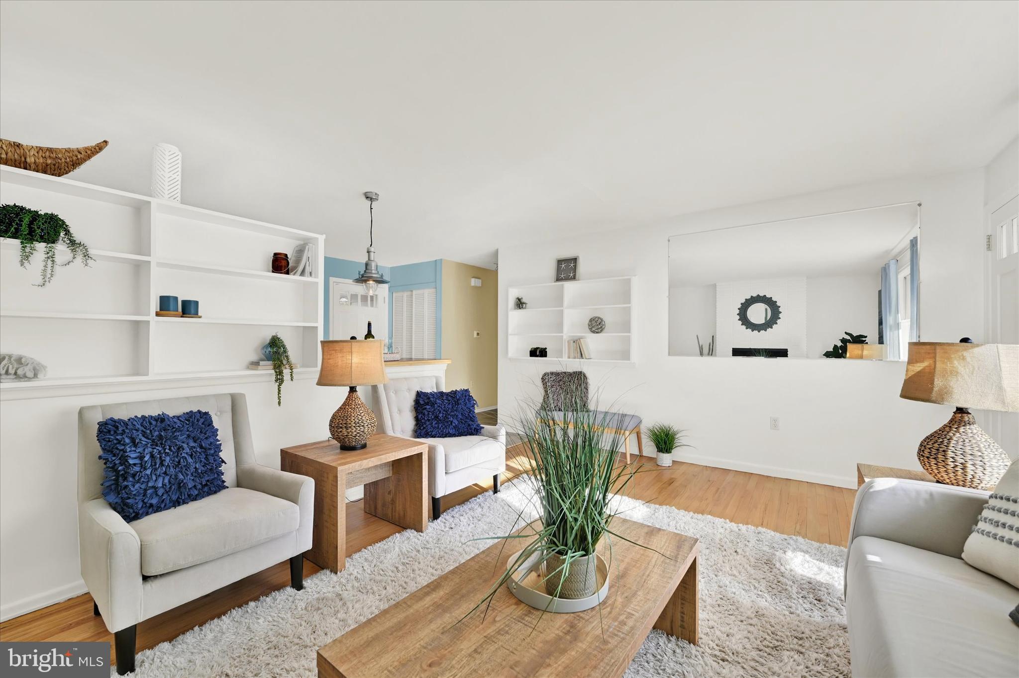 606 Fairway DRIVE