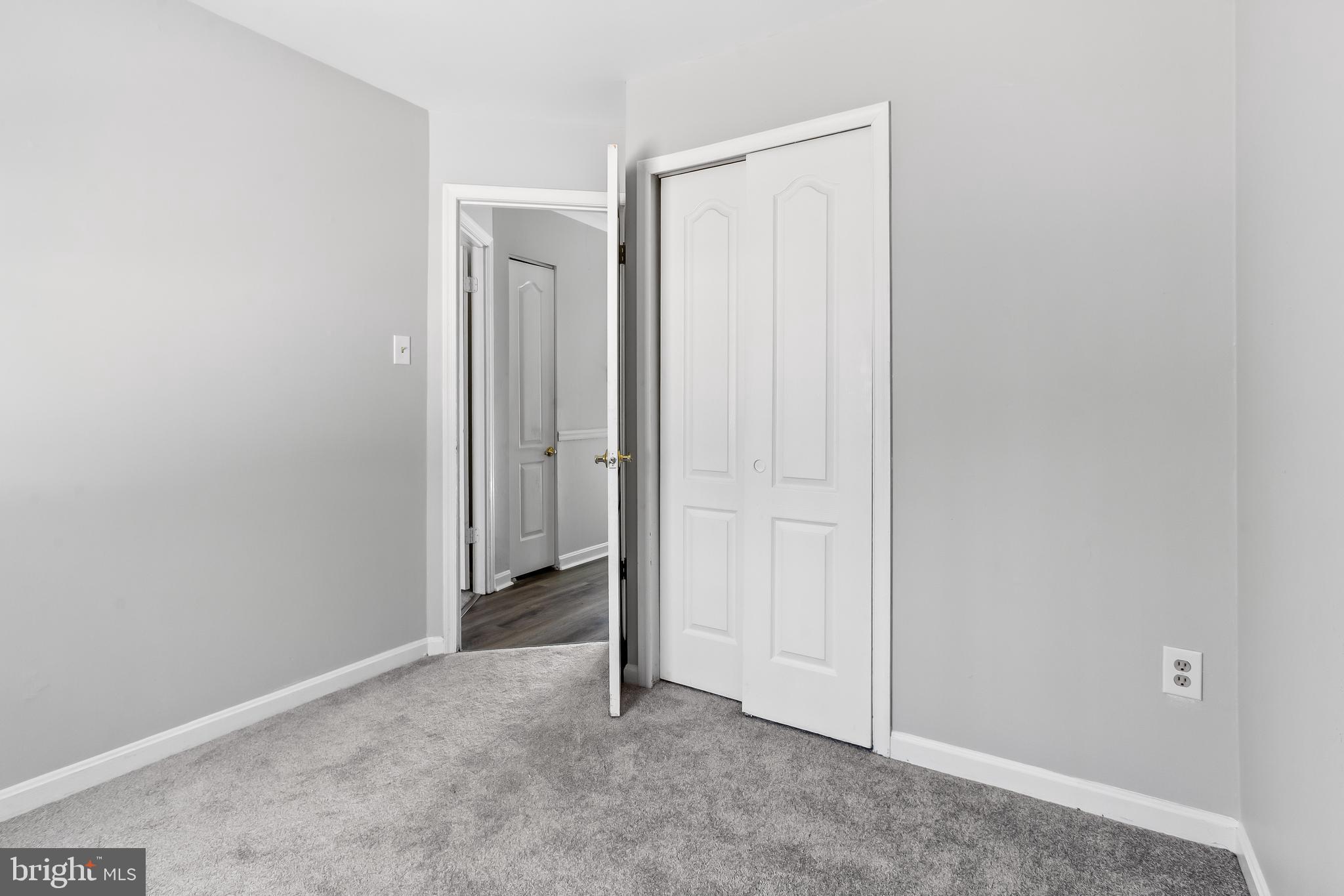 14 Sundown Ct