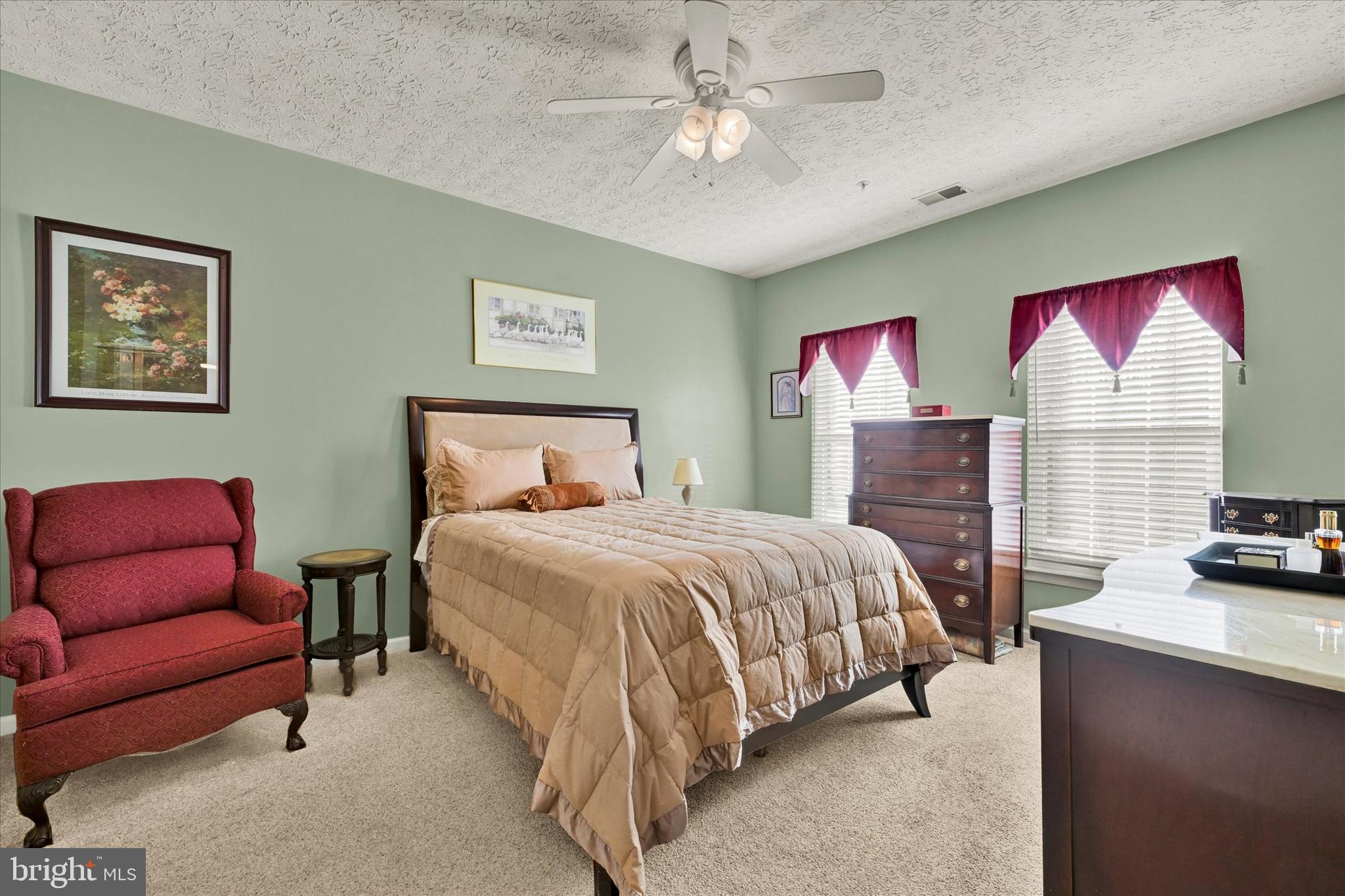 11 Brook Farm Court Unit: 11D
