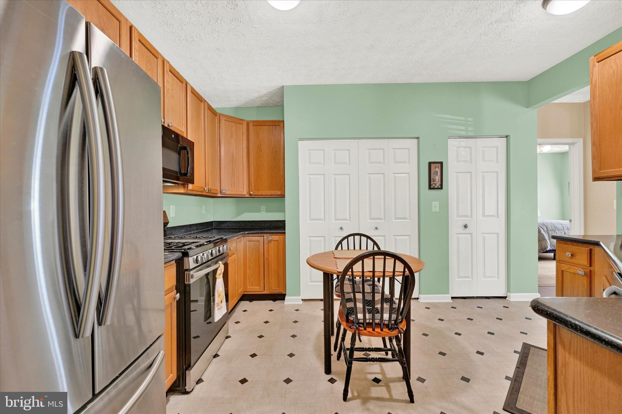 11 Brook Farm Court Unit: 11D