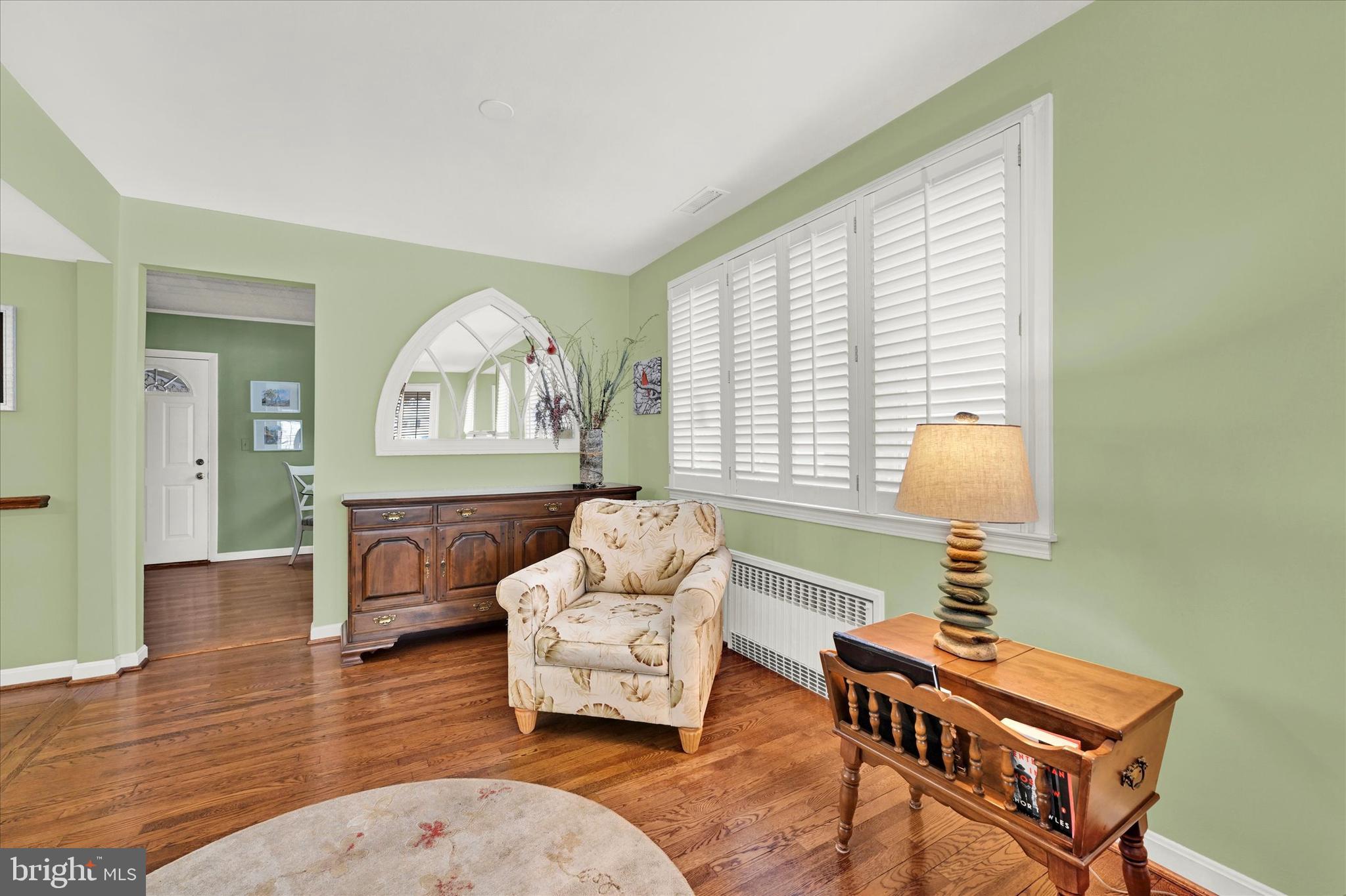 823 Dorsey Avenue