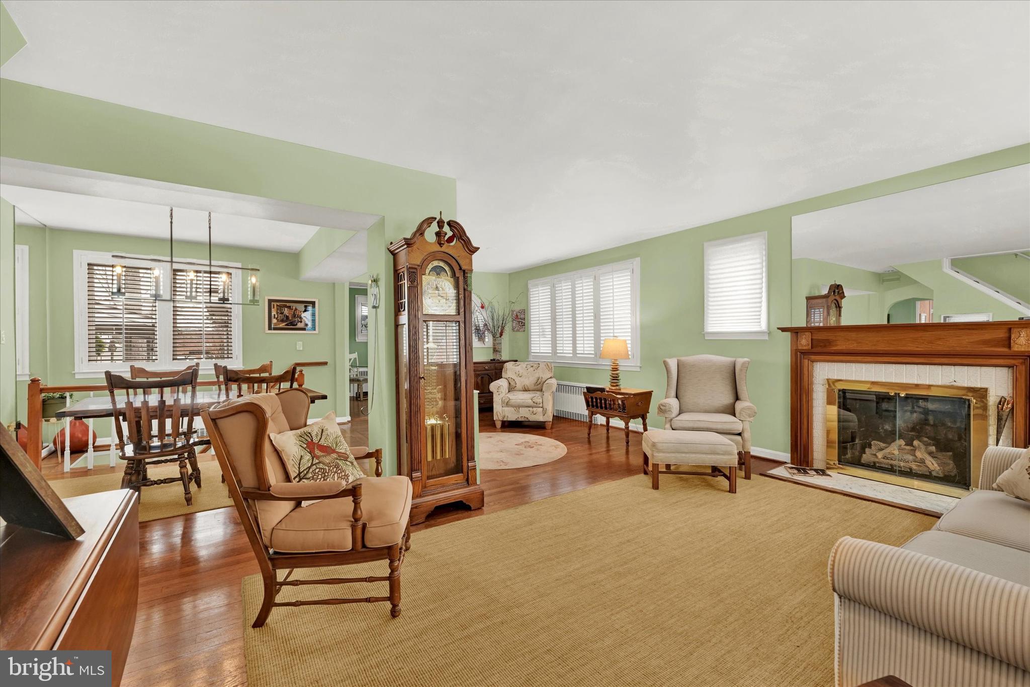 823 Dorsey Avenue