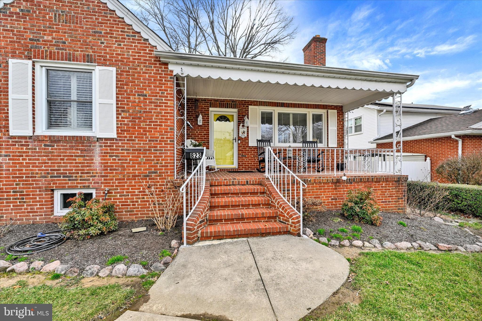 823 Dorsey Avenue