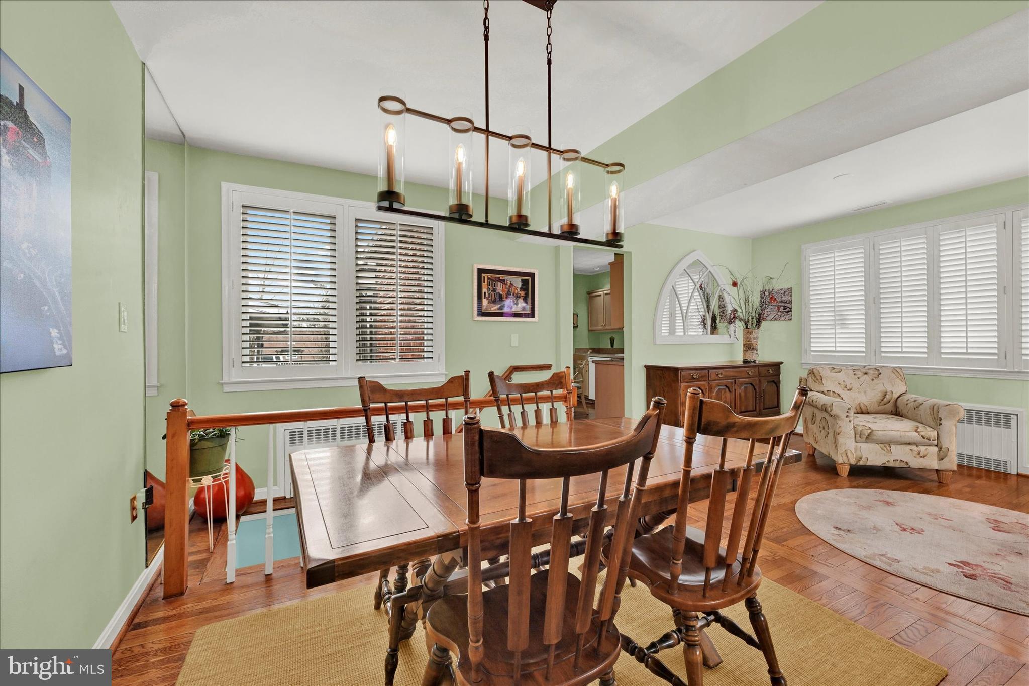 823 Dorsey Avenue