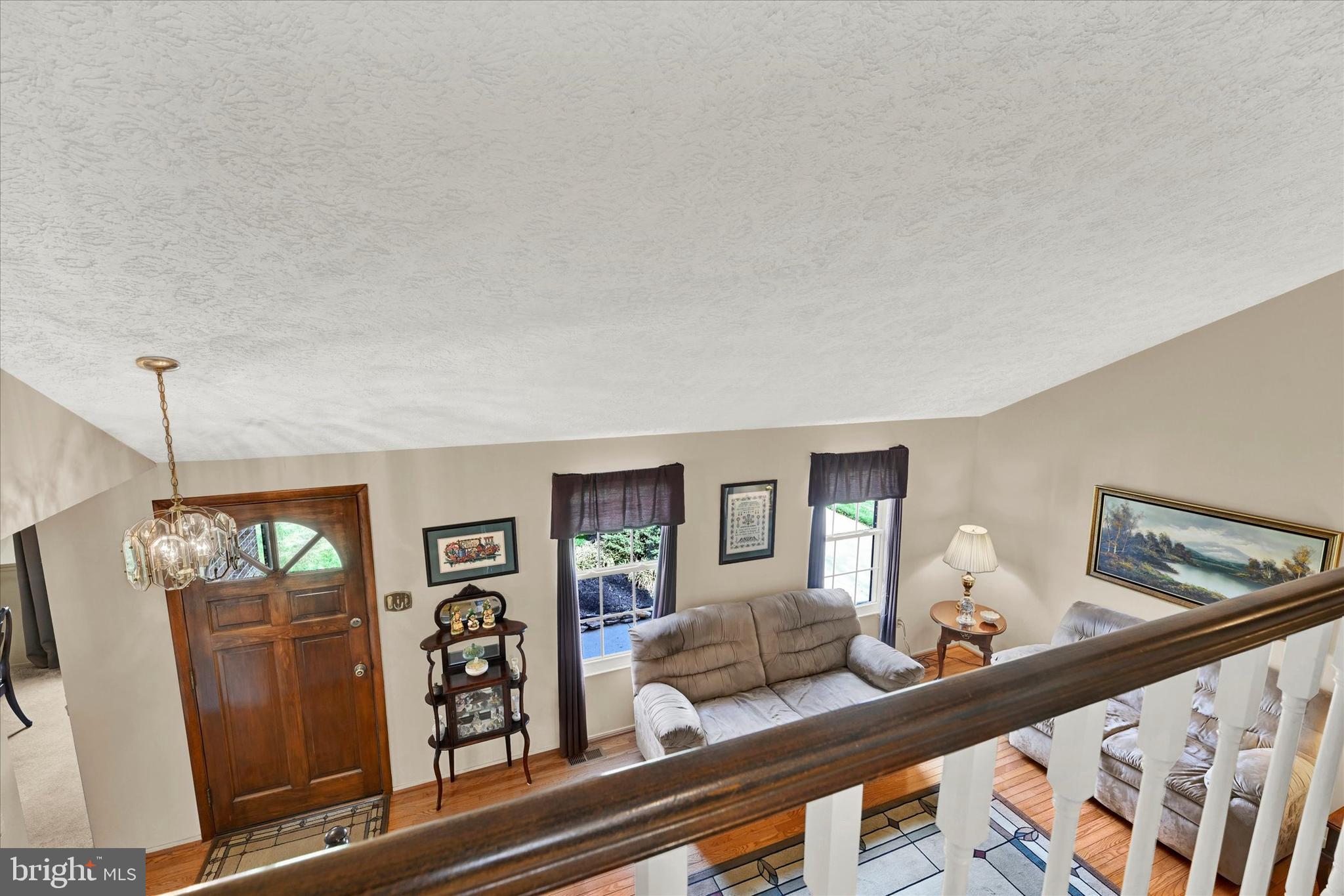 4909 Tartan Hill Rd