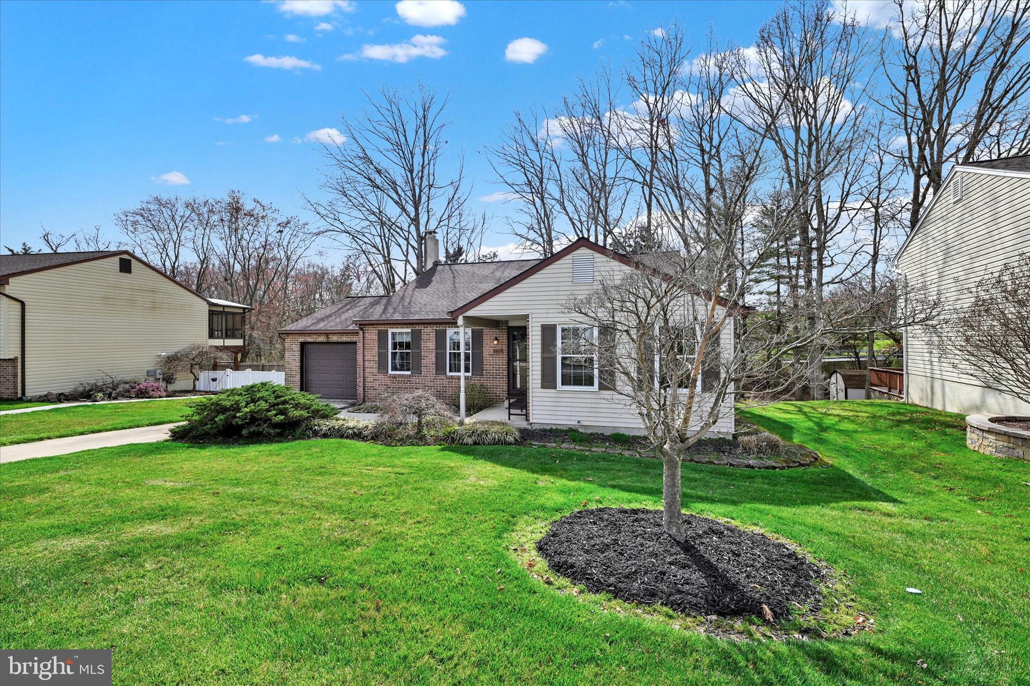 4909 Tartan Hill Rd