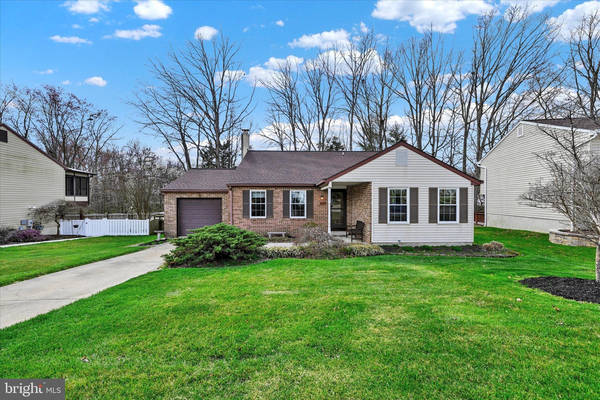 4909 Tartan Hill Rd