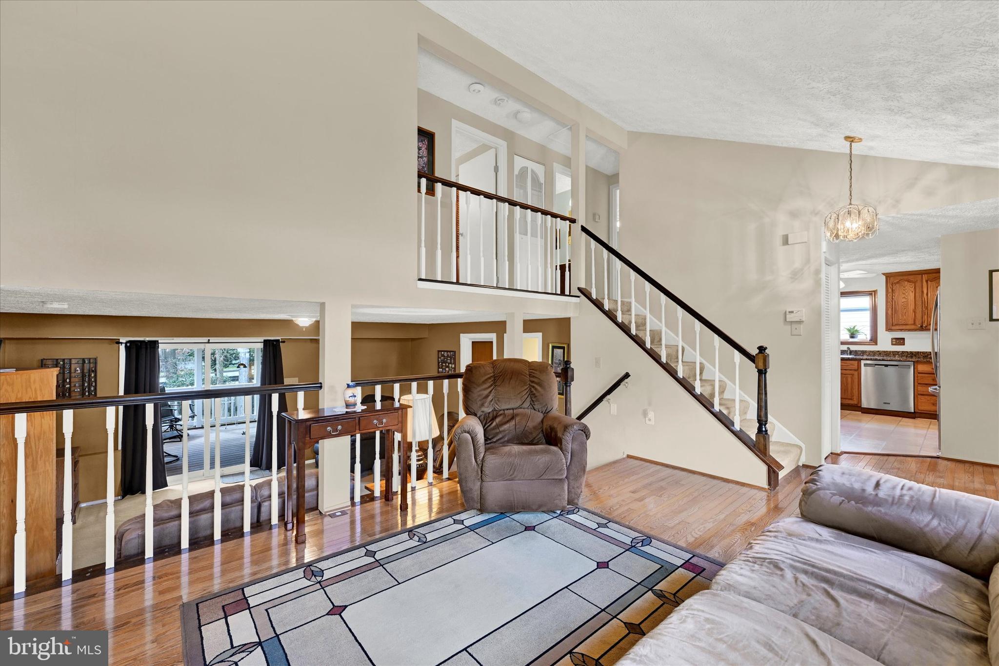 4909 Tartan Hill Rd
