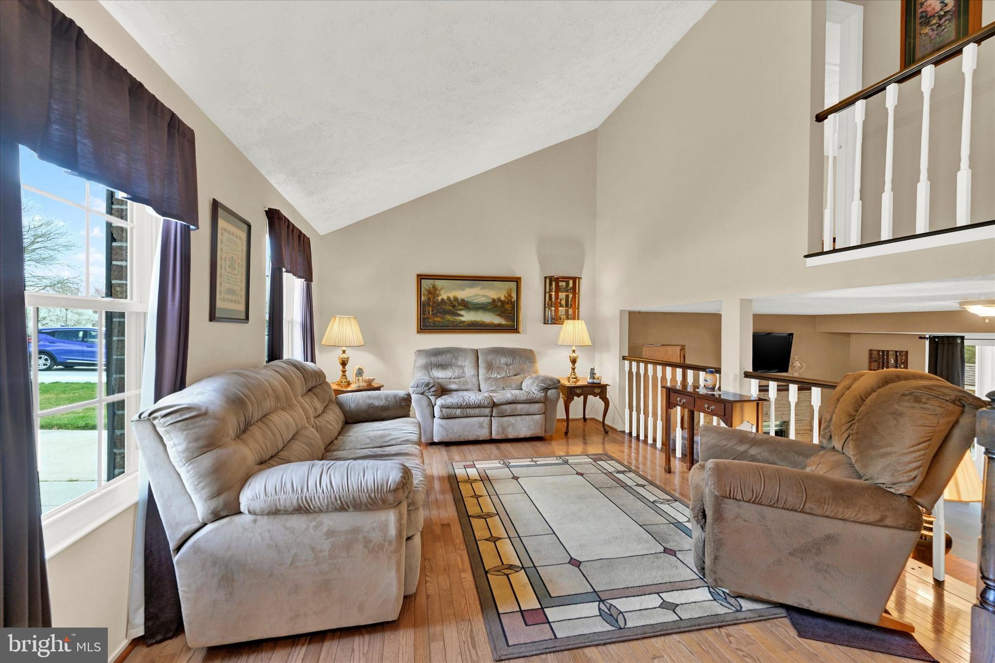 4909 Tartan Hill Rd